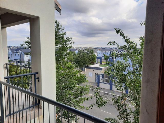 To Let 2 Bedroom Property for Rent in Buh Rein Estate Western Cape